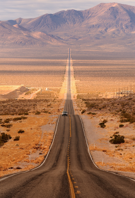 Long-Desert-Highway-Glenn-Nagel